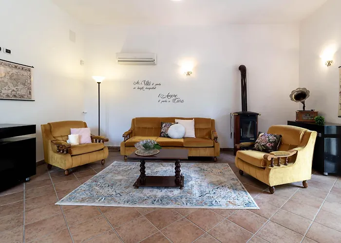 Il Castello Degli Ulivi - In Natura